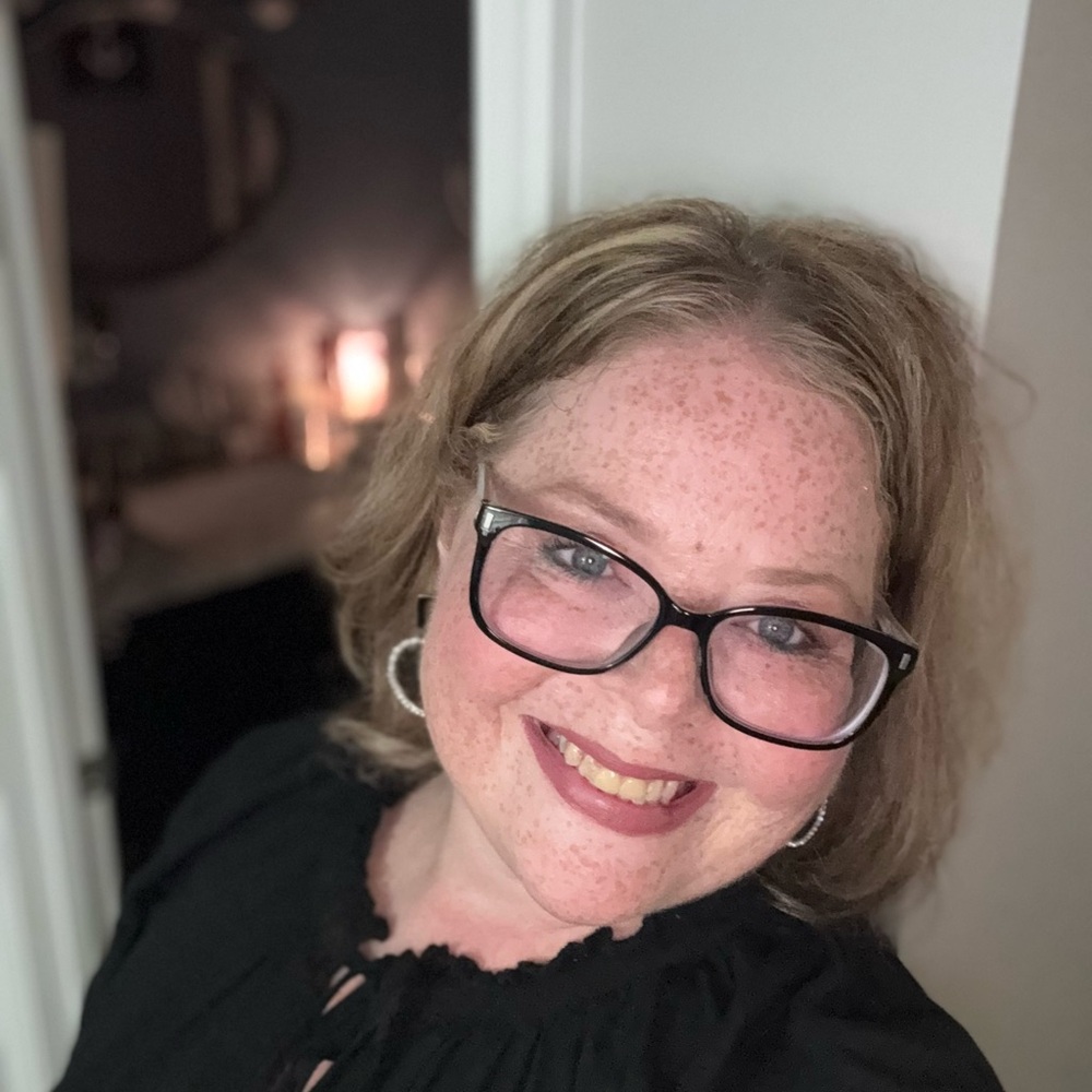 Meet your Posher, Kelly